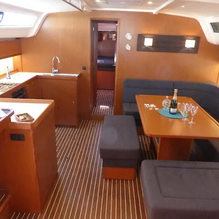 Botel Sail *
